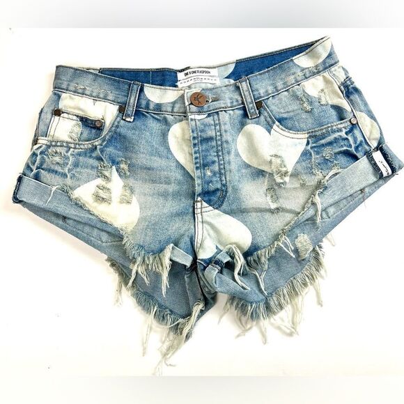 One Teaspoon Heart Print Bandits Shorts - Picture 3 of 13